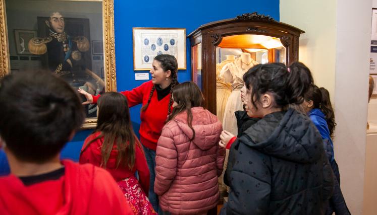 visita taller para niños en el museo saavedra