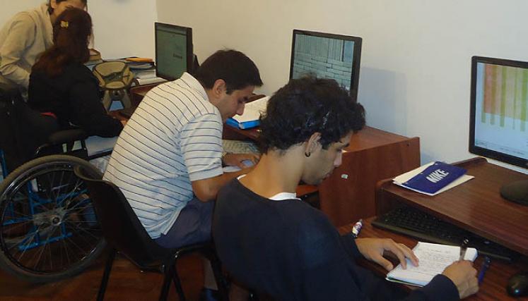 A partir del 11 de marzo el Gobierno de la Ciudad de Buenos Aires abrirá una nueva inscripción al programa de Becas de Estudio y Capacitación Laboral para personas con discapacidad. 