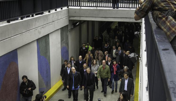 El jefe de Gobierno porteño, Mauricio Macri, inauguró dos pasos bajo nivel del FFCC Mitre en las calles Holmberg y Donado, junto a vecinos del barrio de Villa Urquiza, funcionarios de la Ciudad y candidatos de la Capital para las próximas elecciones parlamentarias. Foto: Maria Ines Ghiglione/Sandra Hernandez y Tony Valdez-gv/GCBA.