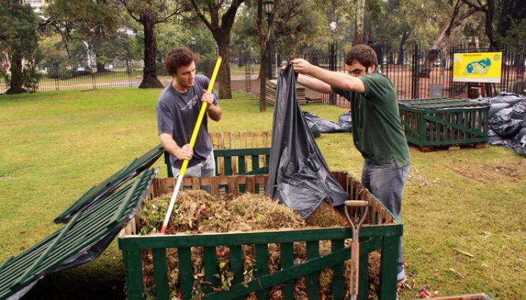 Talleres gratuitos de compostaje domiciliario. Foto: Ambiente y Espacio Público GCBA
