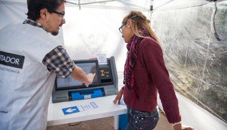 La Boleta Única Electrónica en imágenes. Foto: Estrella Herrera/GCBA.