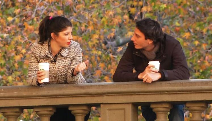 Es un programa que rescata las miradas de los extranjeros que, por una u otra razón, terminan enamorados de la Ciudad.