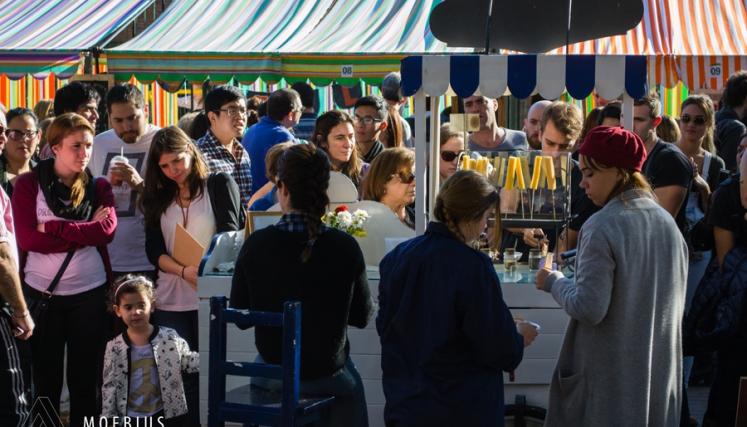 Feria de alimentos saludables en Caballito. Foto: Buenos Aires Market