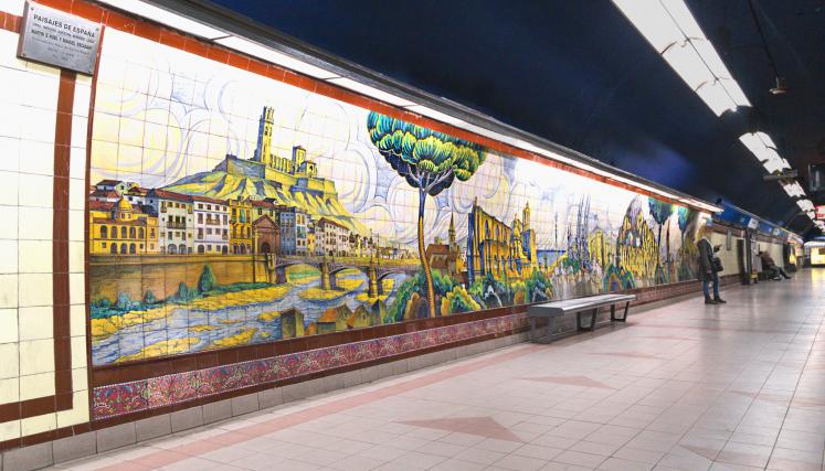 Una galería de arte bajo tierra. Foto: SBASE