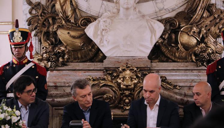 La firma del convenio.