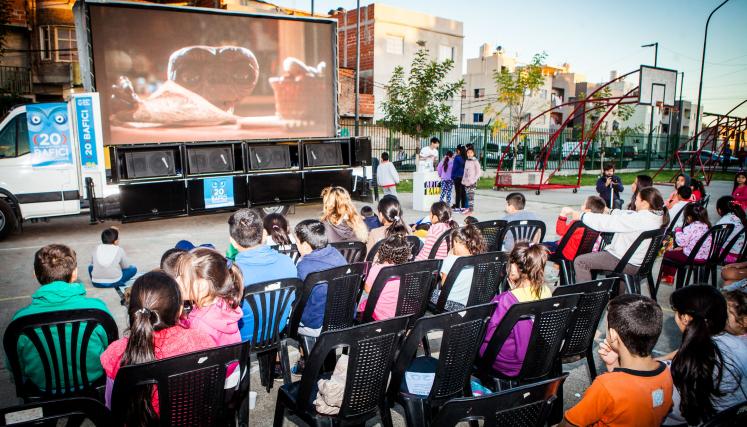 Actividades gratuitas en los barrios durante el BAFICI. Foto de Festivales/GCBA.