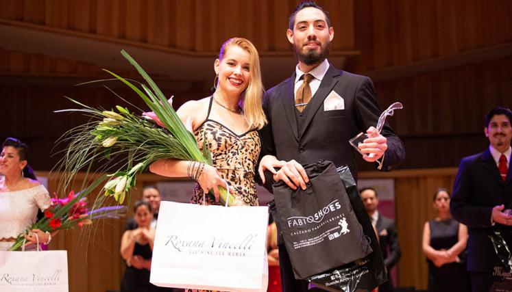 Rodrigo Verón y Celeste Noelia Mattia. Foto de Festivales/GCBA. 