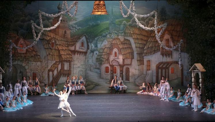 Coppelia. Foto de Arnaldo Colombaroli/Teatro Colón.