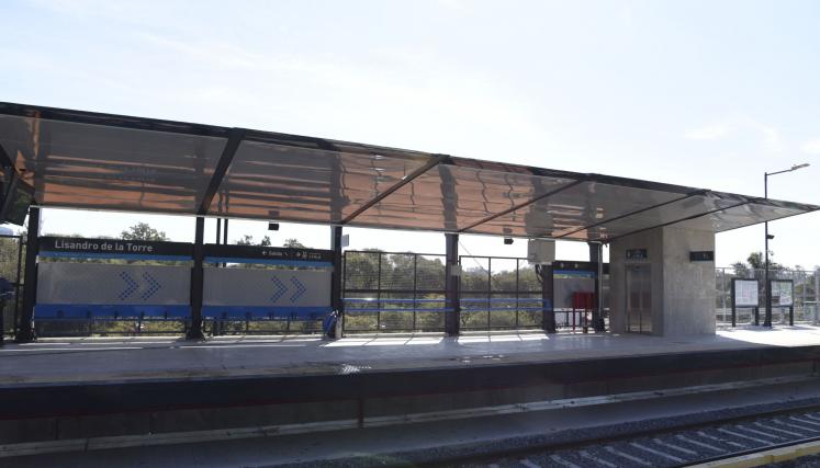 Lisandro de la Torre, la nueva estación elevada del Viaducto Mitre