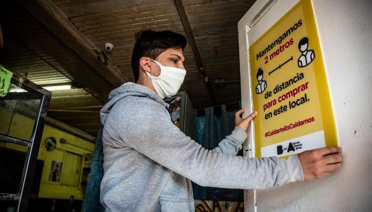 Nueva señalética en los comercios del Barrio 31