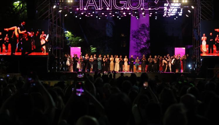 Tango BA Mundial tuvo su gran cierre en el Obelisco