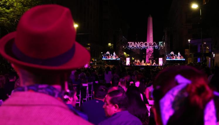 Tango BA Mundial tuvo su gran cierre en el Obelisco
